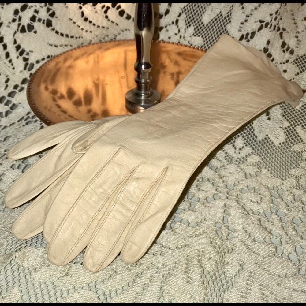 VTG 50’s leather Kislav Kid Gloves